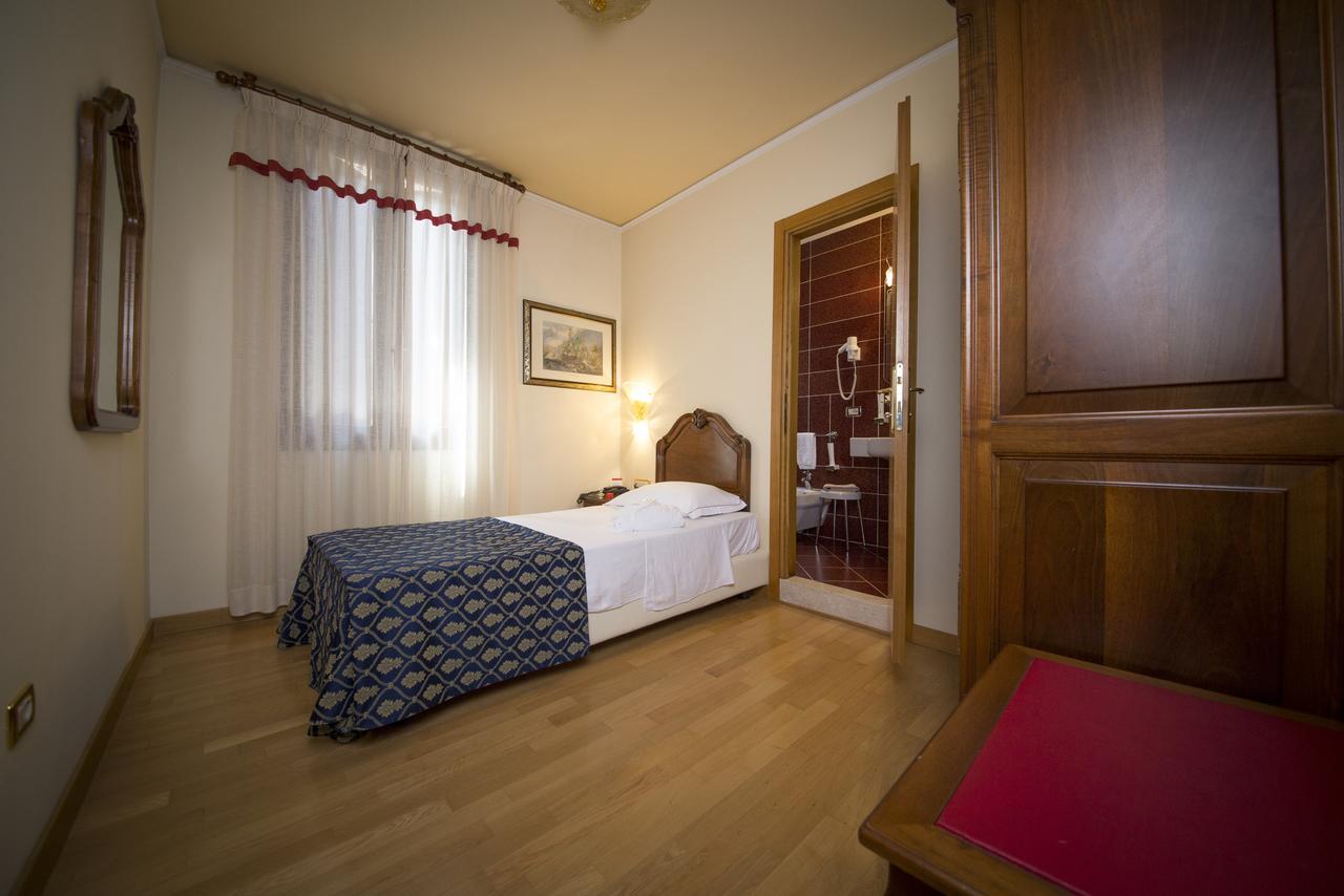 Hotel Spessotto Portogruaro Esterno foto